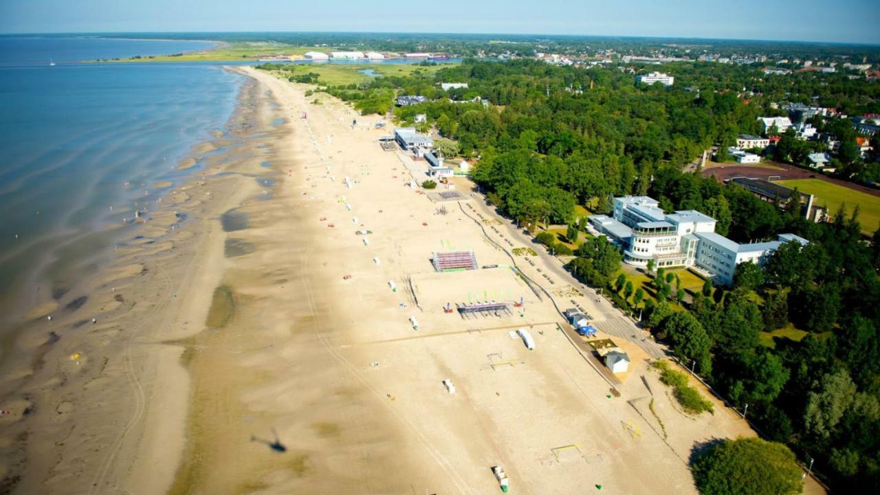 Supeluse-Strassel Beach Apartment Parnawa Zewnętrze zdjęcie